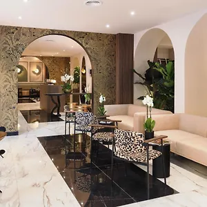 Khla Hotell